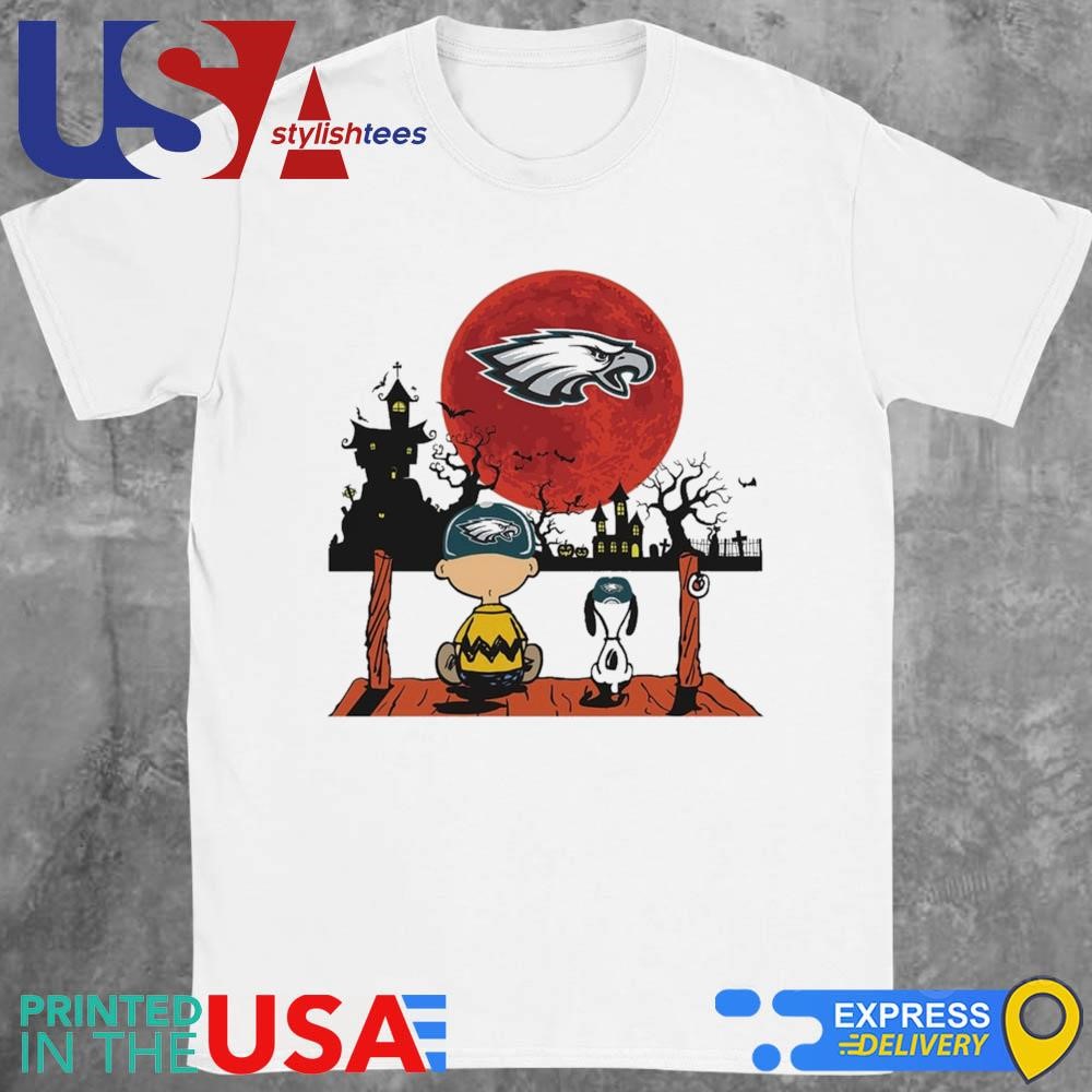 Charlie Brown And Snoopy Watching Philadelphia Eagles Halloween 2024 Shirt