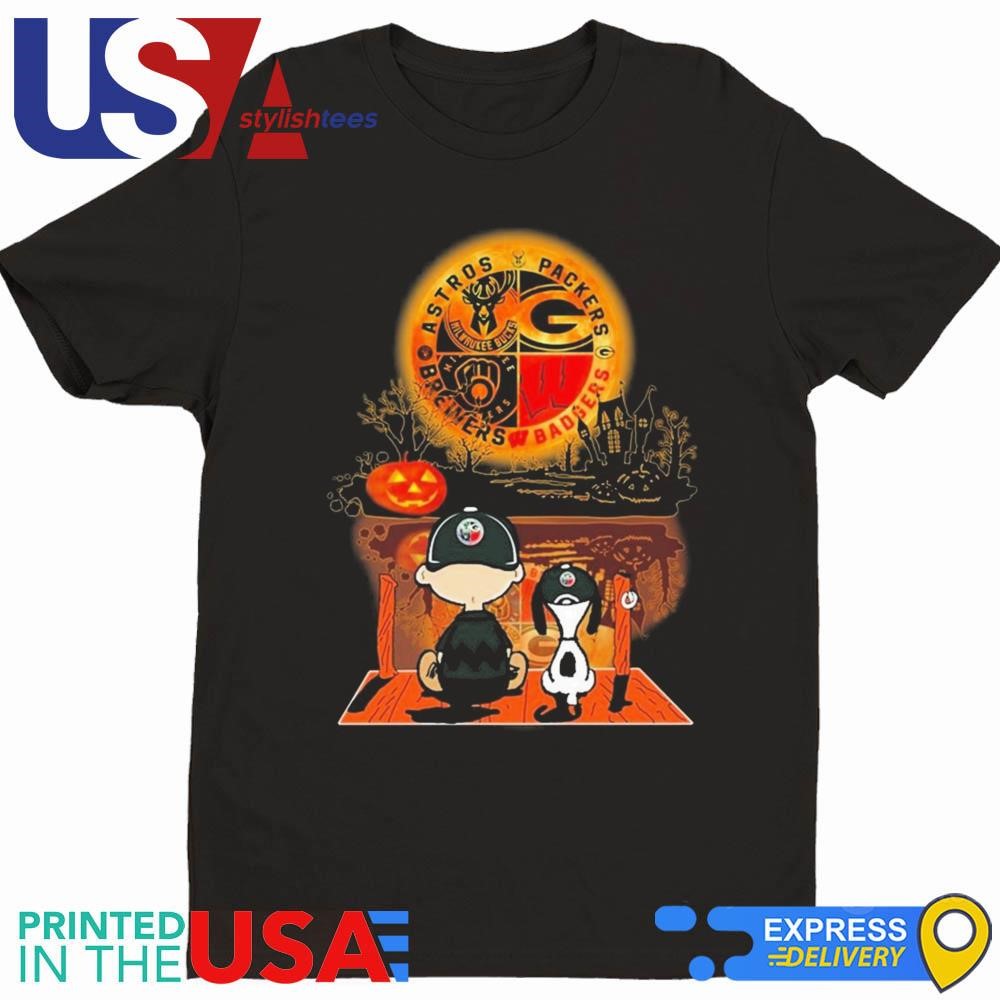 Charlie Brown And Snoopy Watching Wisconsin Sports Teams Halloween Shirt